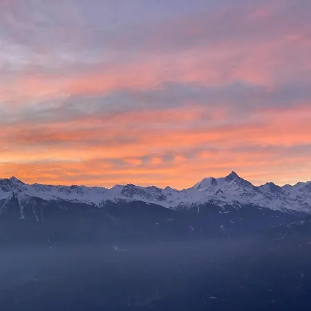 Ferienstudio Mit Herrlicher Berg- Und Talsicht * Crans-Montana